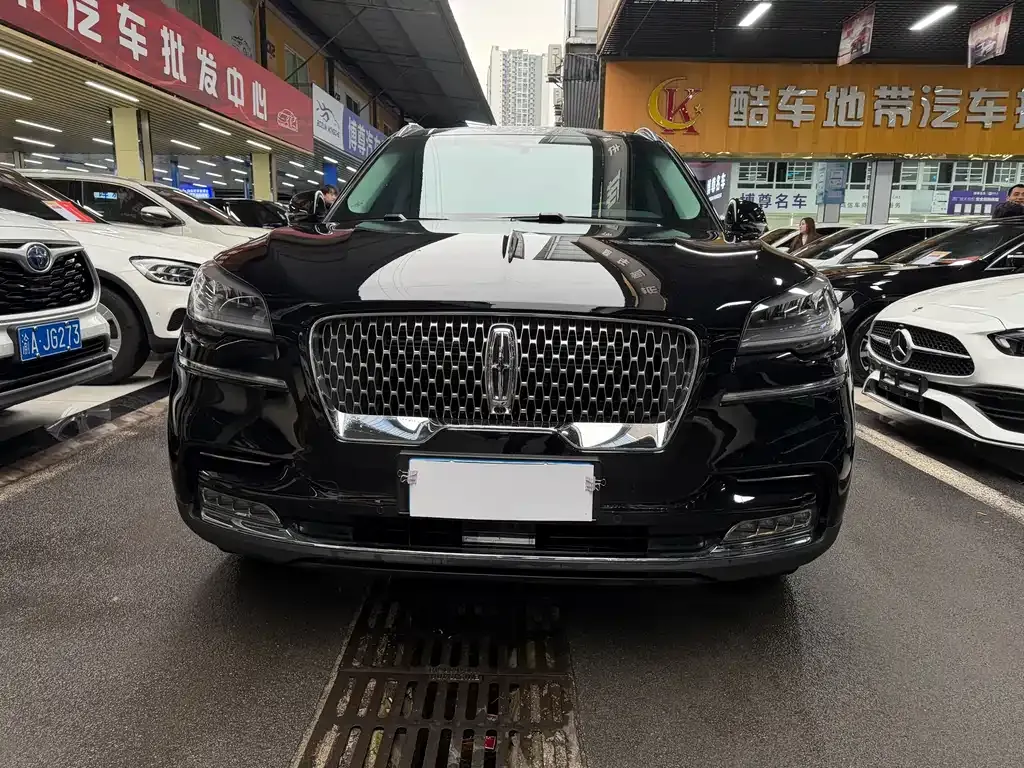 Lincoln Aviator 2022 из CN, фото 4
