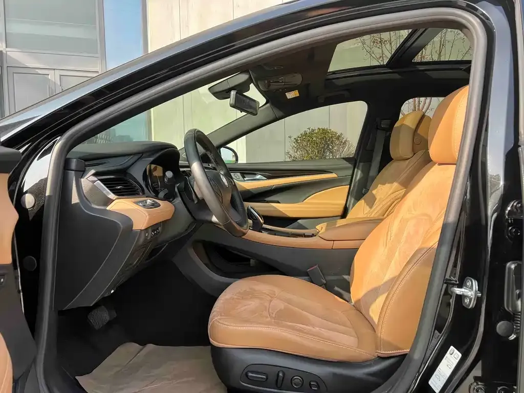 Buick LaCrosse 2021 из CN, фото 4