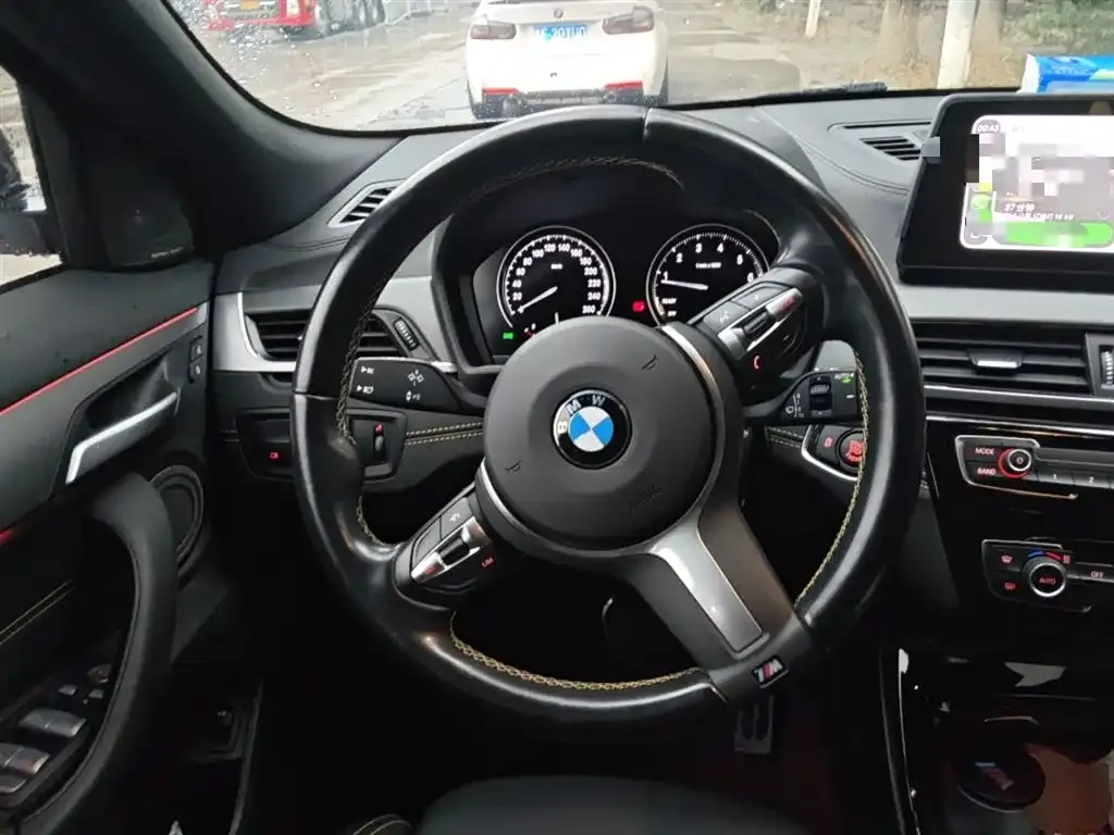 BMW X2 — фото 9