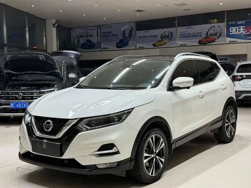 Nissan Qashqai 2022 из CN, фото 1