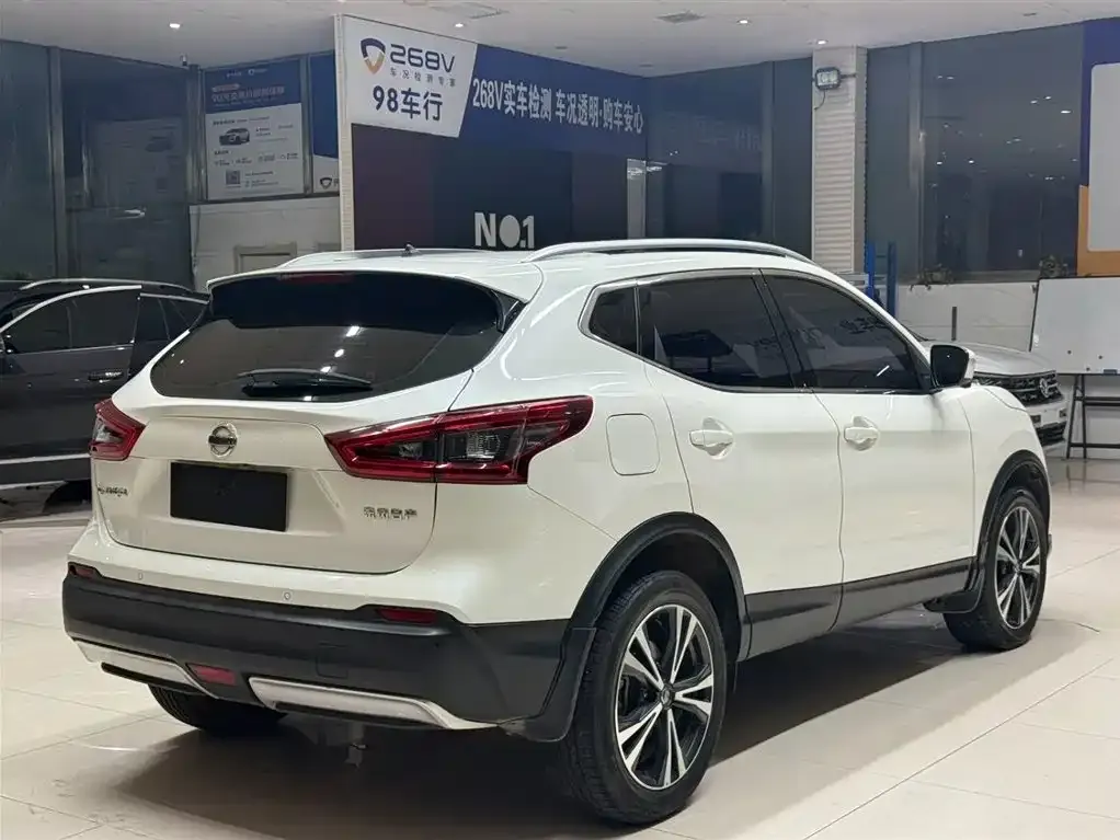 Nissan Qashqai 2022 из CN, фото 9