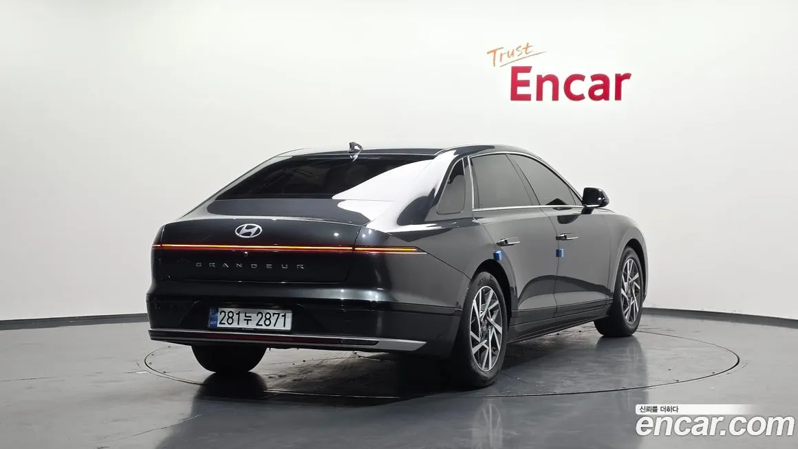 Hyundai Grandeur 2023 из KR, фото 4