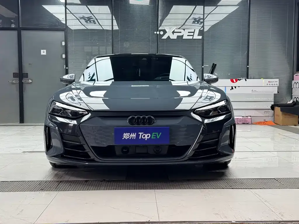 Audi e-tron GT 2024 из CN, фото 8
