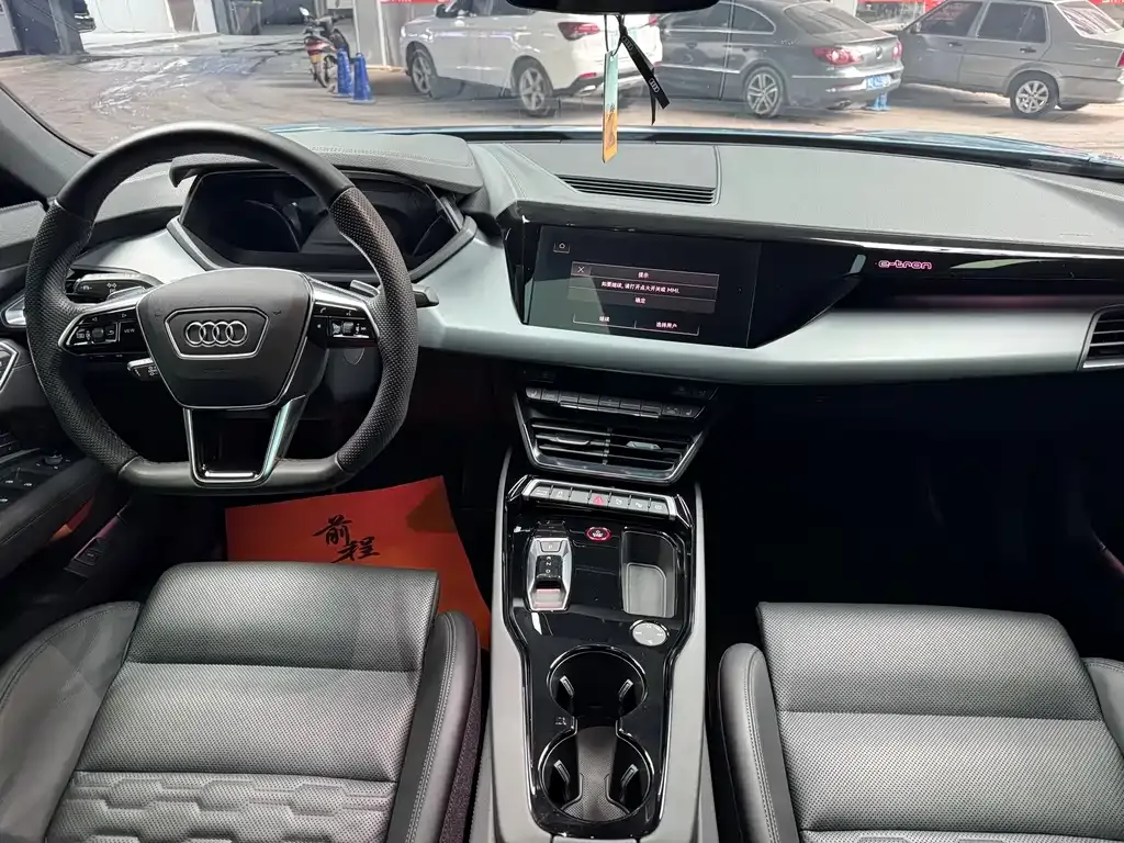 Audi e-tron GT 2024 из CN, фото 5