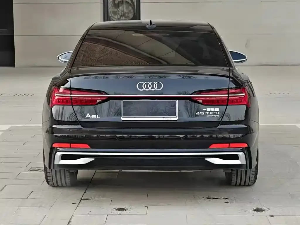 Audi A6L 2022 из CN, фото 9