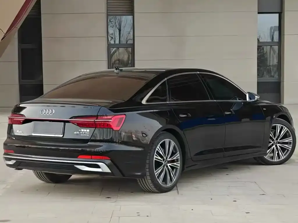 Audi A6L 2022 из CN, фото 3