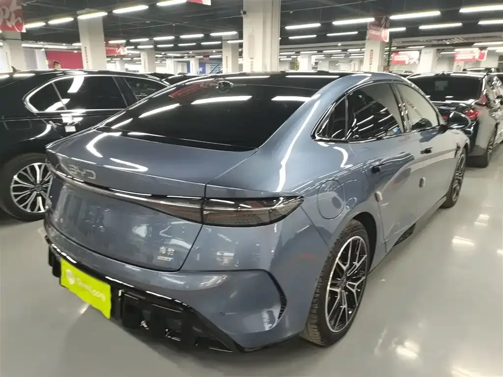BYD Seal — фото 6