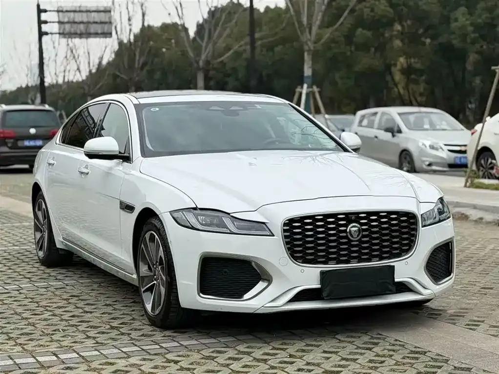 Jaguar XFL 2022 из CN, фото 7