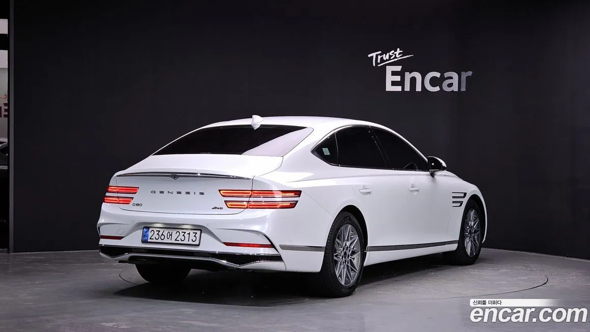 Genesis G80 — фото 2