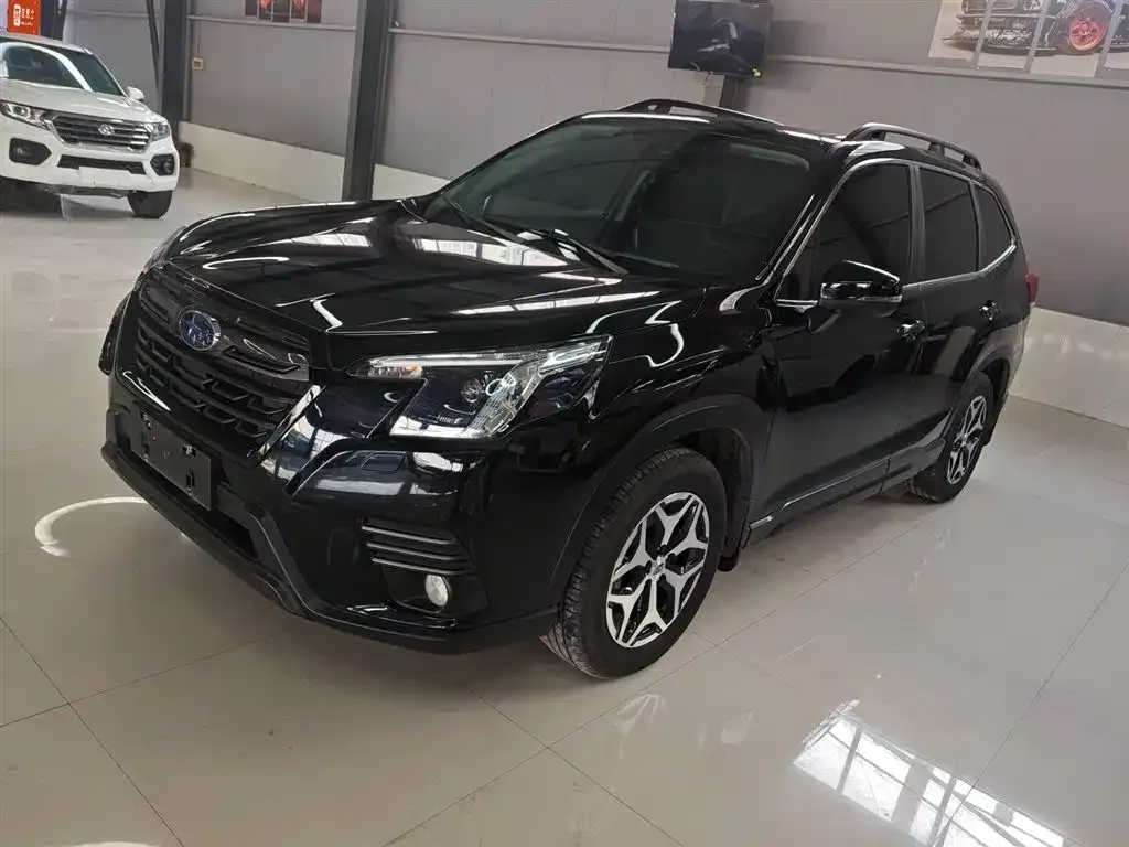 Subaru Forester 2022 из CN, фото 1