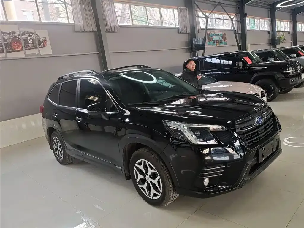 Subaru Forester 2022 из CN, фото 10