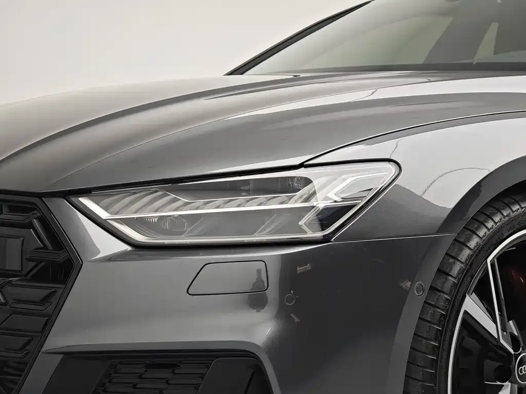 Audi A7 — фото 2
