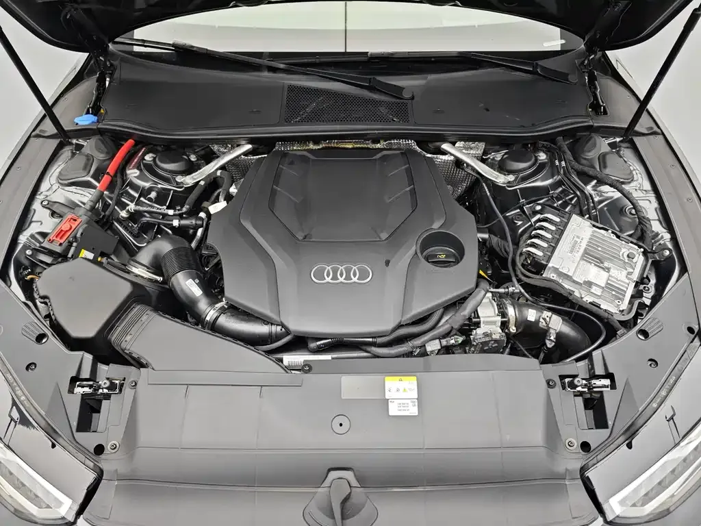 Audi A7 — фото 7