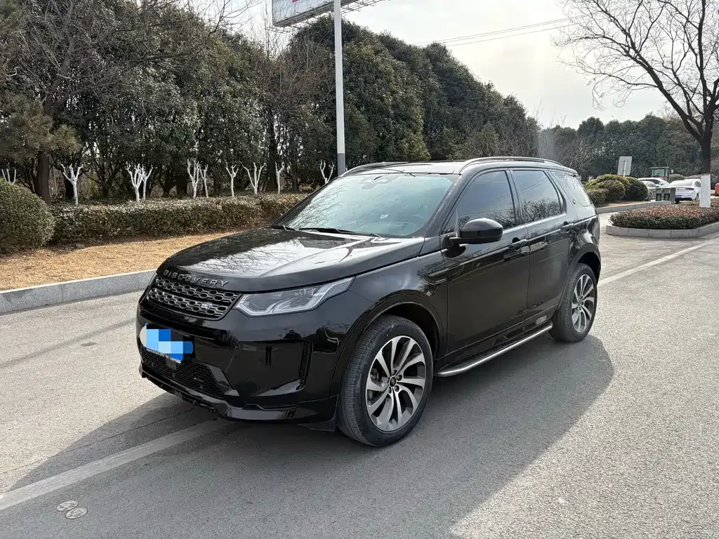 Land Rover Discovery Sport — фото 1