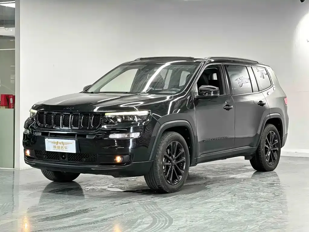 Jeep Grand Commander — фото 1