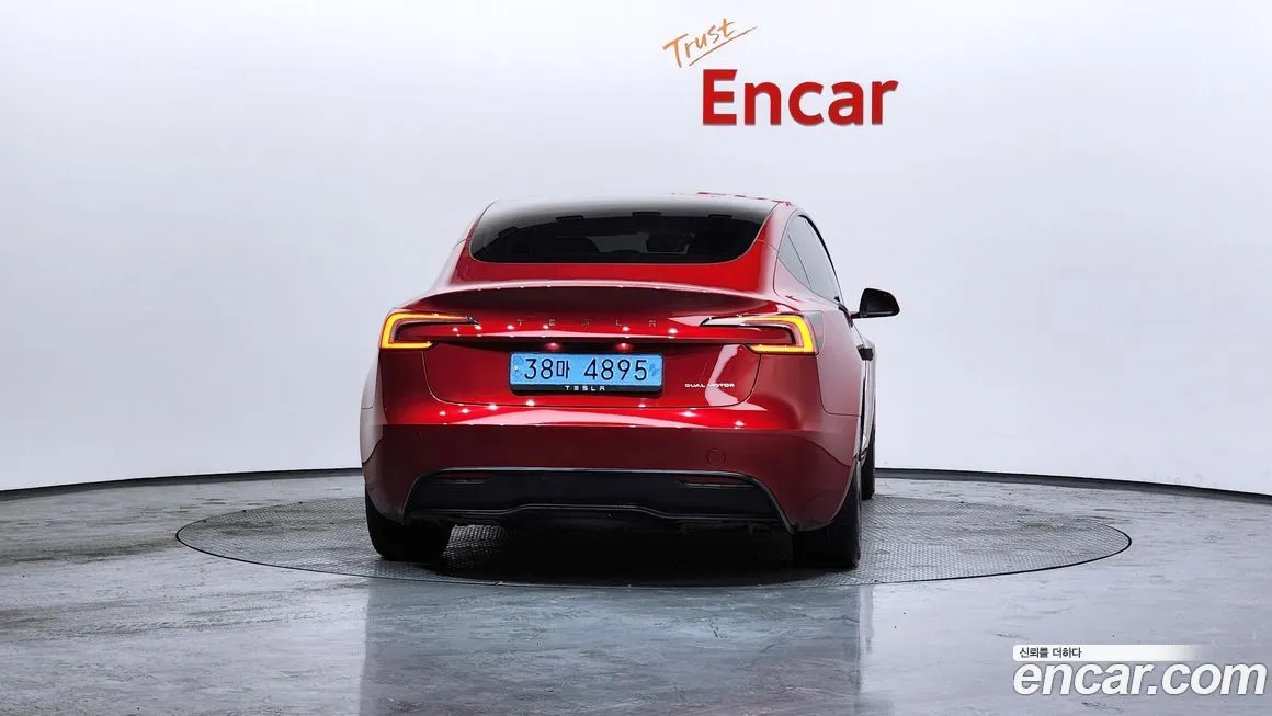 Tesla Model 3 2024 из KR, фото 7