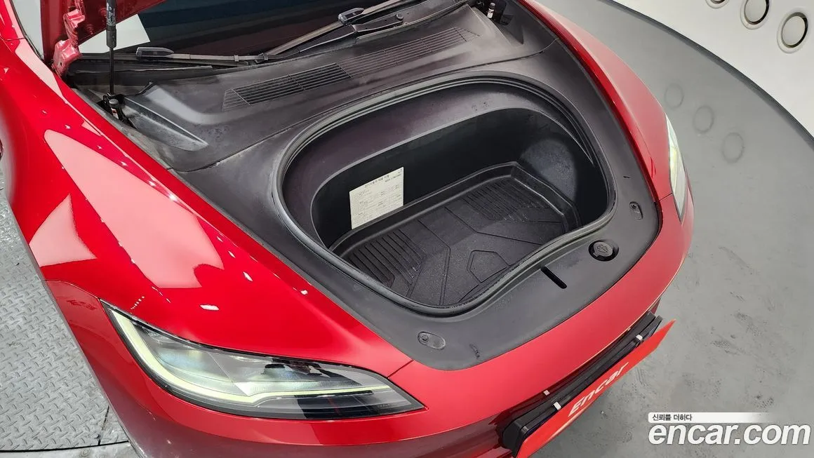Tesla Model 3 2024 из KR, фото 5