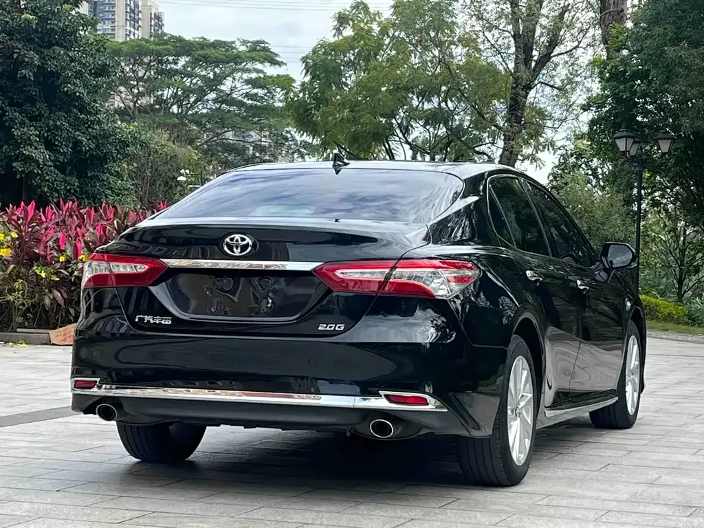 Toyota Camry 2023 из CN, фото 5