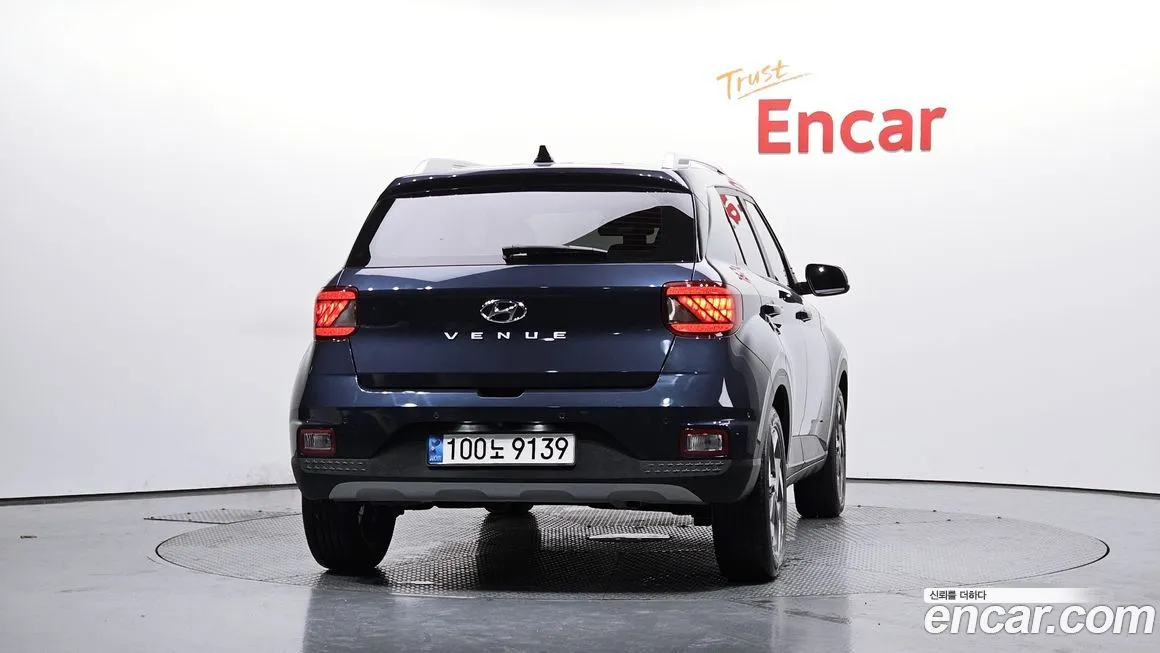 Hyundai Venue 2022 из KR, фото 2
