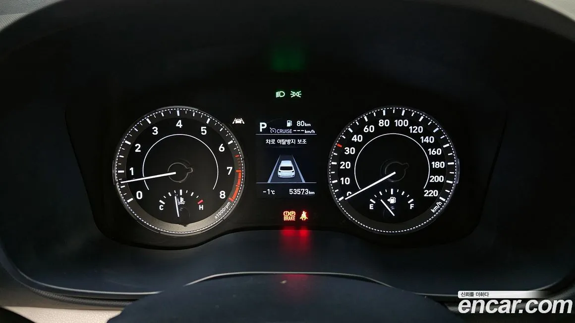Hyundai Venue 2022 из KR, фото 8