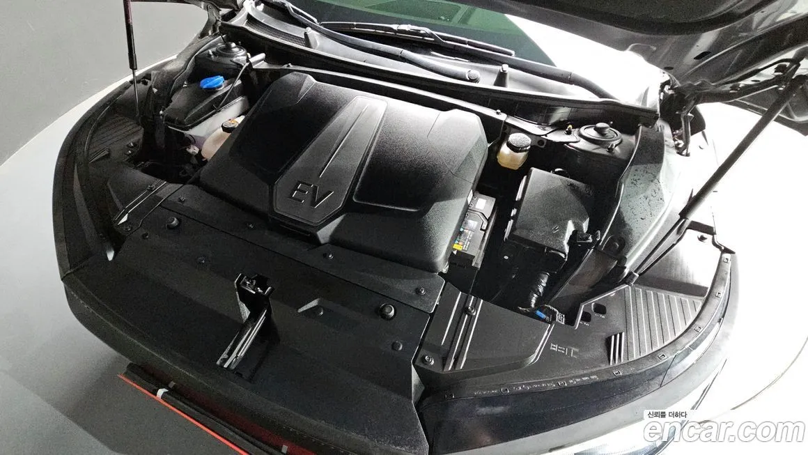 Kia EV6 2022 из KR, фото 8