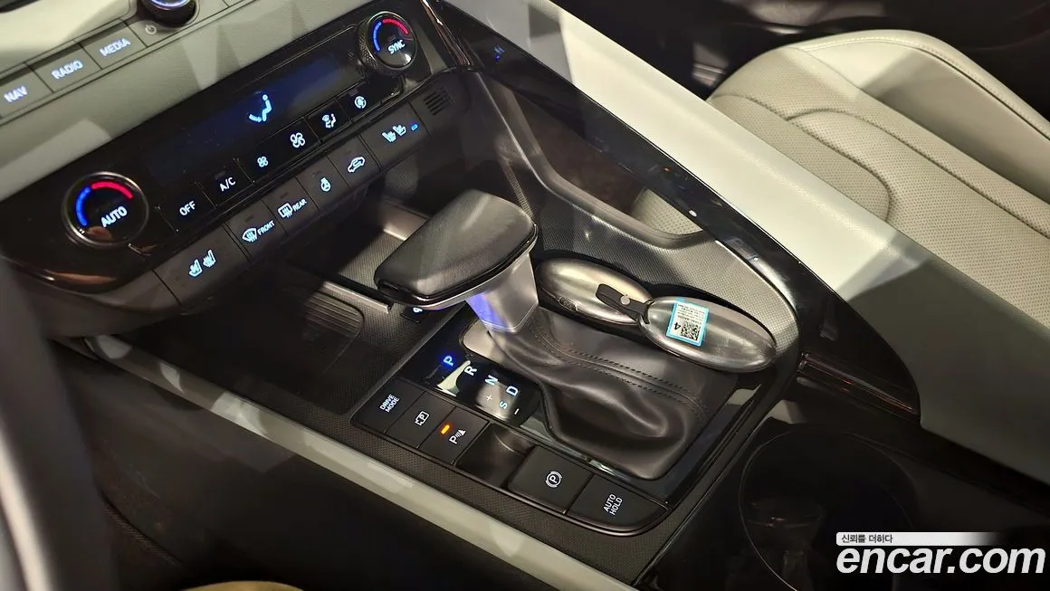 Hyundai AVANTE — фото 9