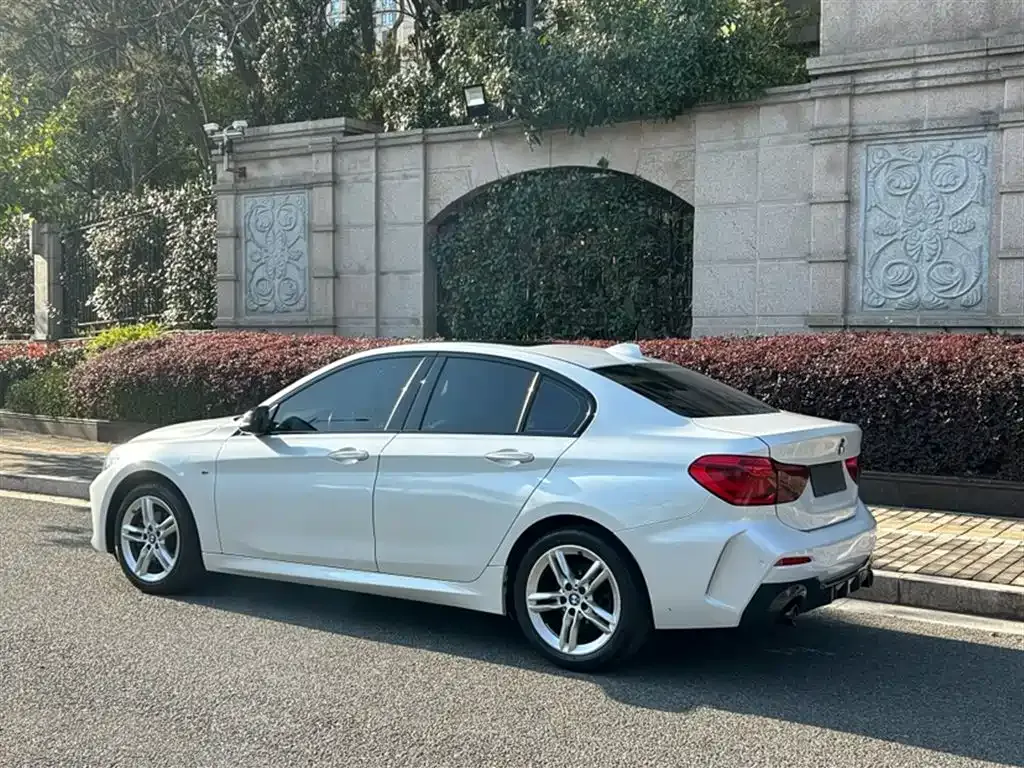 BMW 1 Series — фото 7