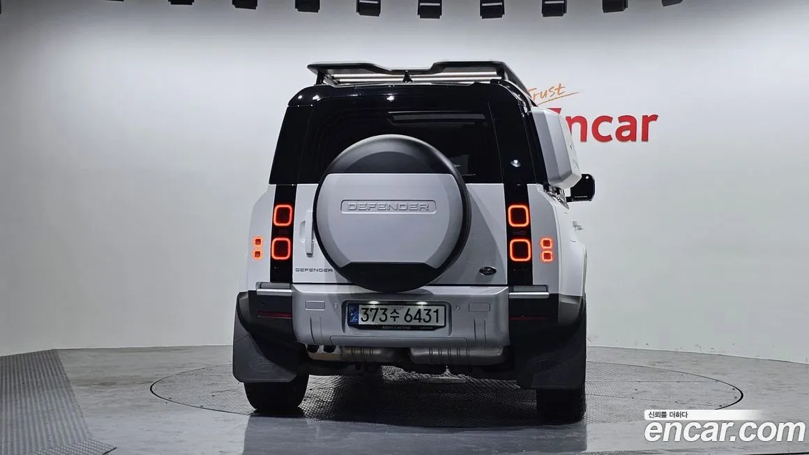 Land Rover Defender 2022 из KR, фото 8