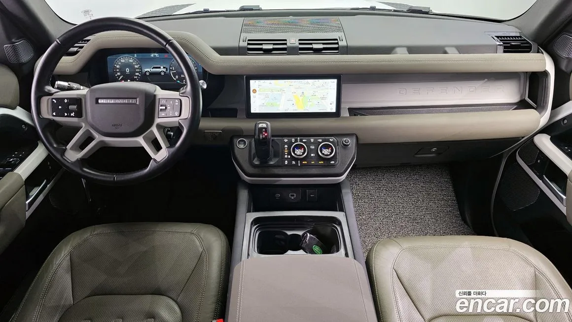 Land Rover Defender 2022 из KR, фото 10