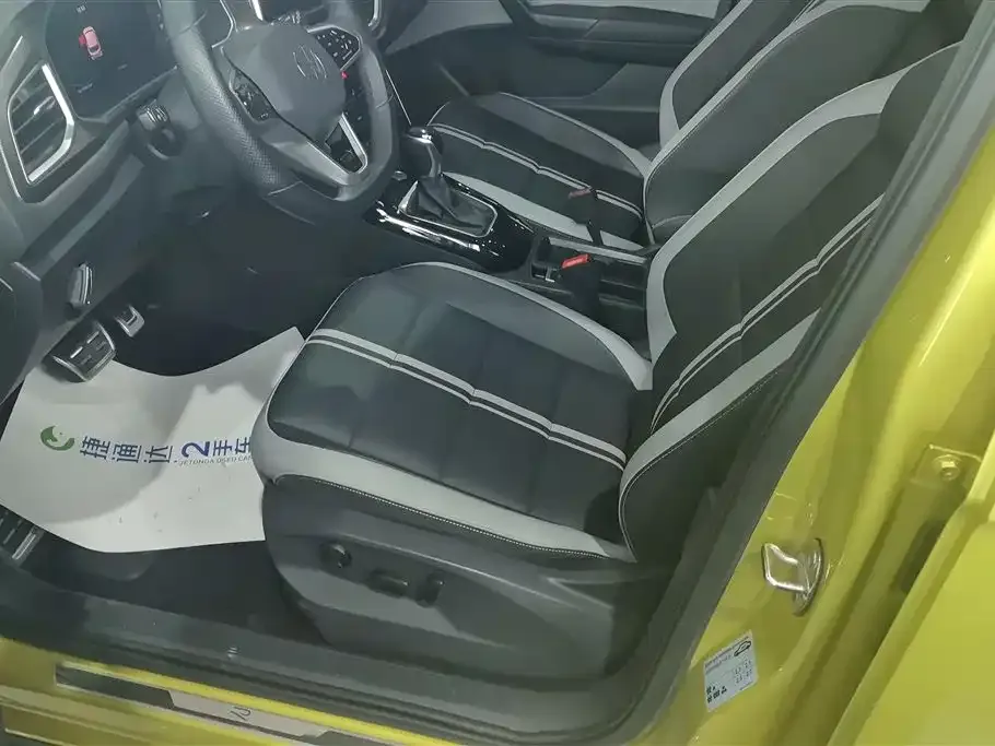 Volkswagen T-Roc 2023 из CN, фото 9