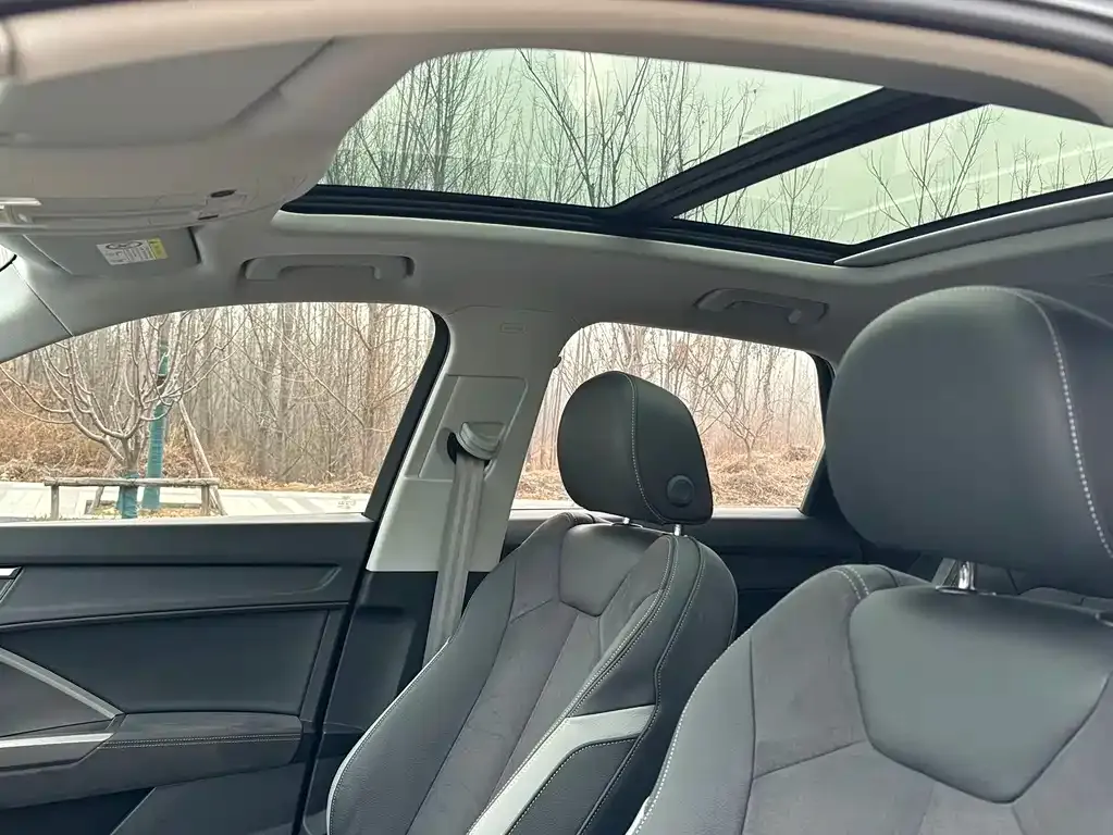 Audi Q3 2022 из CN, фото 5