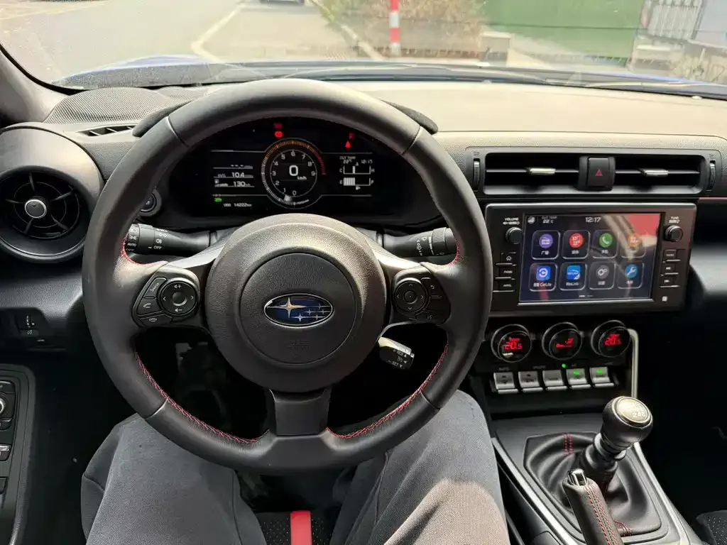Subaru BRZ 2022 из CN, фото 2