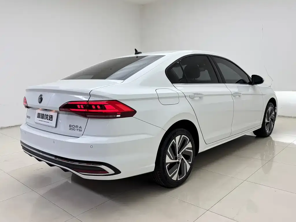 Volkswagen Bora 2023 из CN, фото 7
