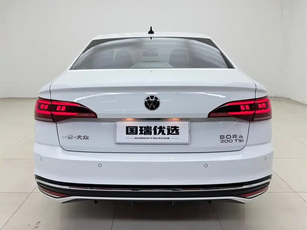 Volkswagen Bora 2023 из CN, фото 2