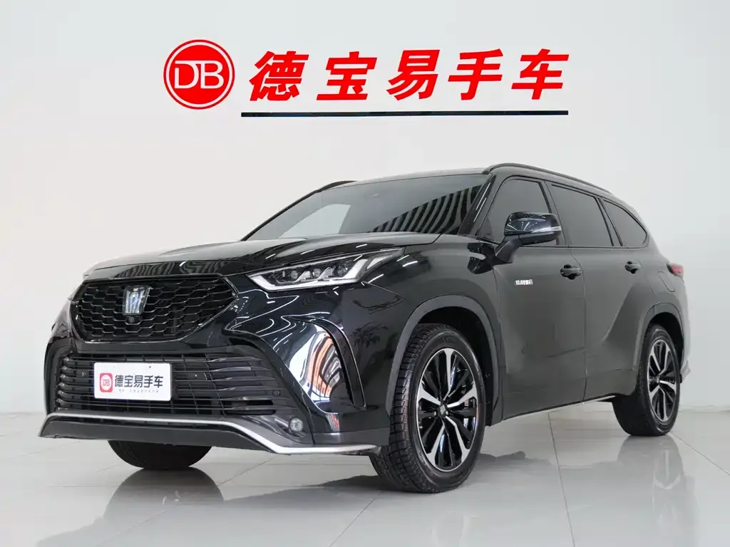 Toyota Crown Kluger 2021 из CN, фото 1
