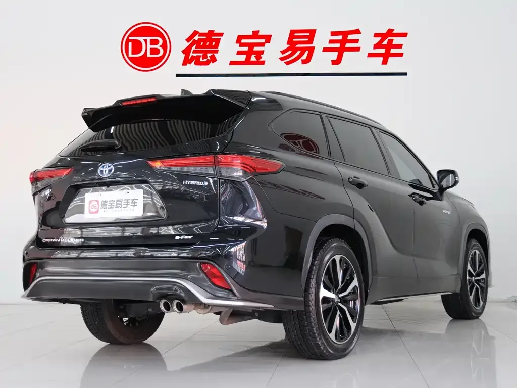 Toyota Crown Kluger 2021 из CN, фото 8