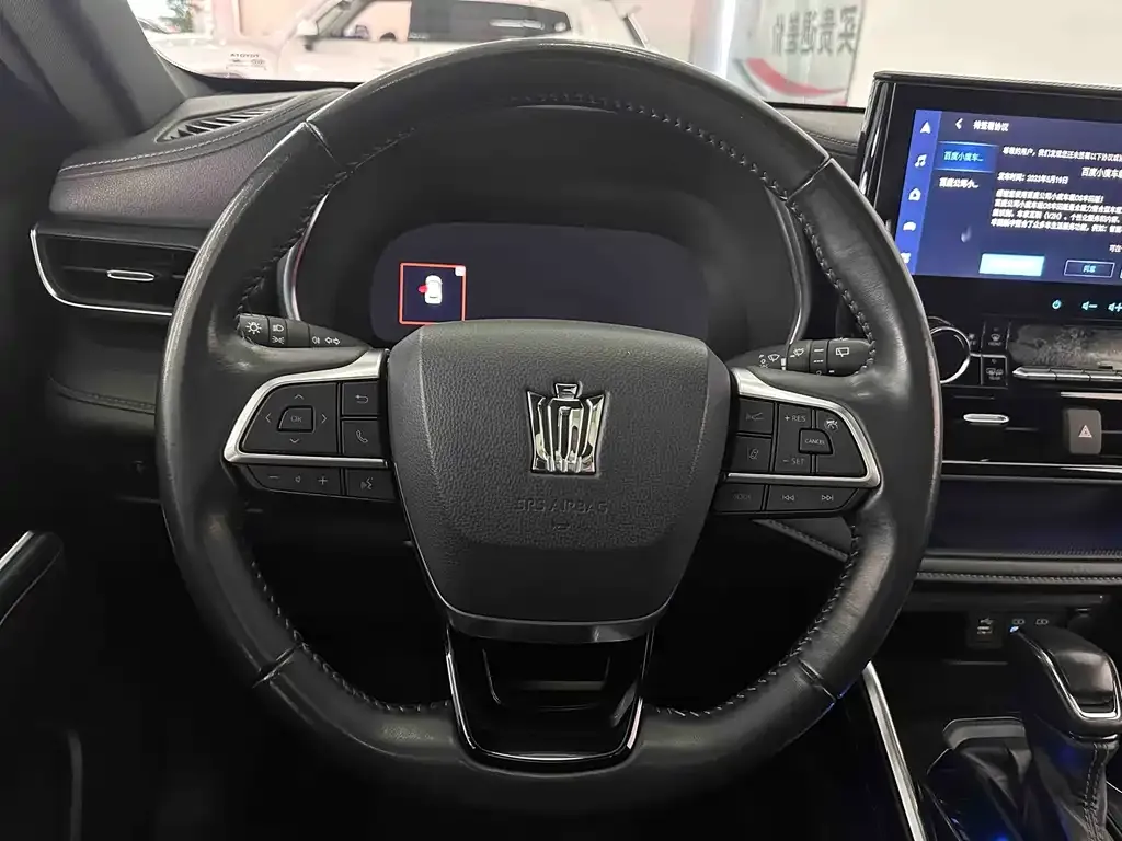 Toyota Crown Kluger 2021 из CN, фото 9
