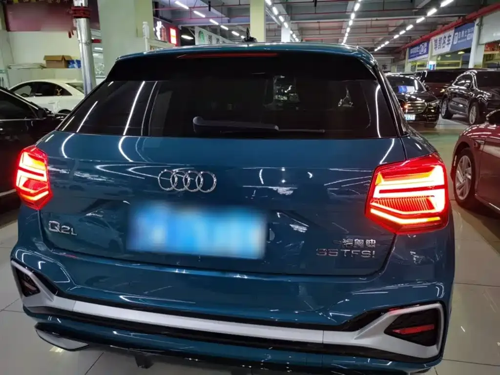 Audi Q2L 2022 из CN, фото 2