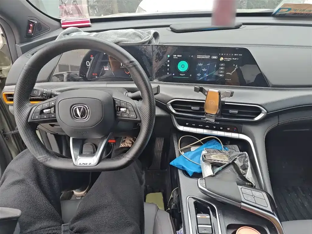 Changan UNI-T 2021 из CN, фото 3