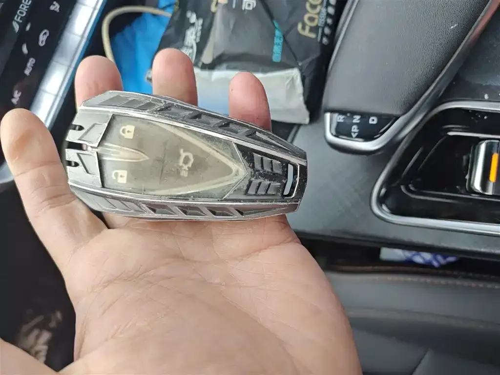Changan UNI-T 2021 из CN, фото 2