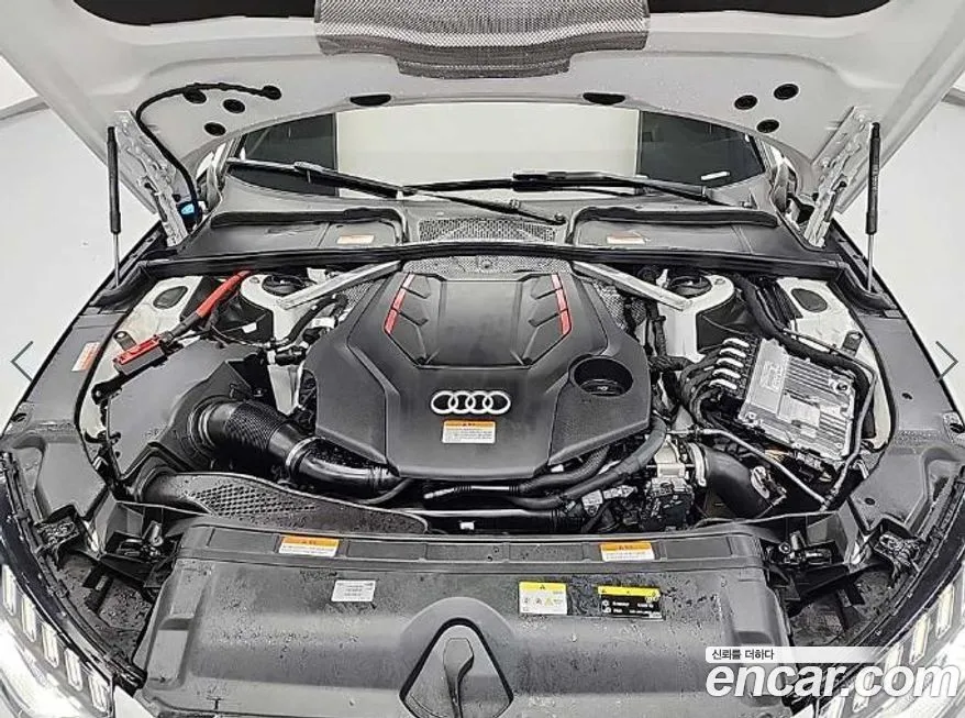 Audi S4 2023 из KR, фото 7