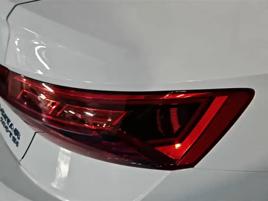 Volkswagen Sagitar 2021 из CN, фото 7
