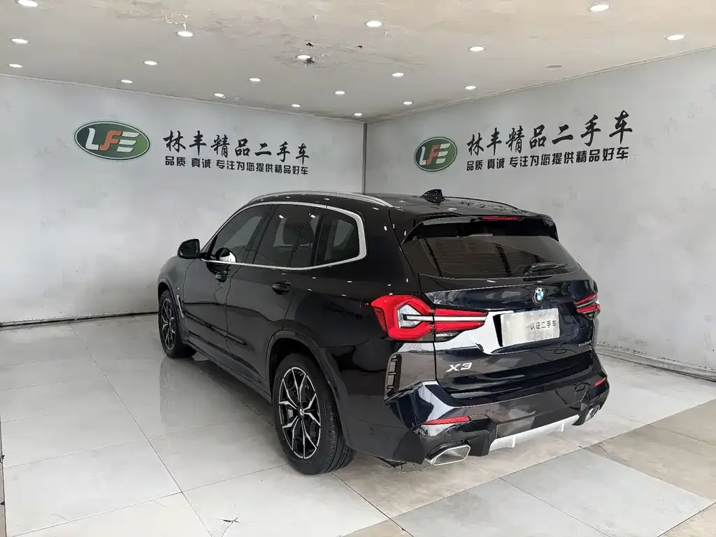 BMW X3 2024 из CN, фото 2