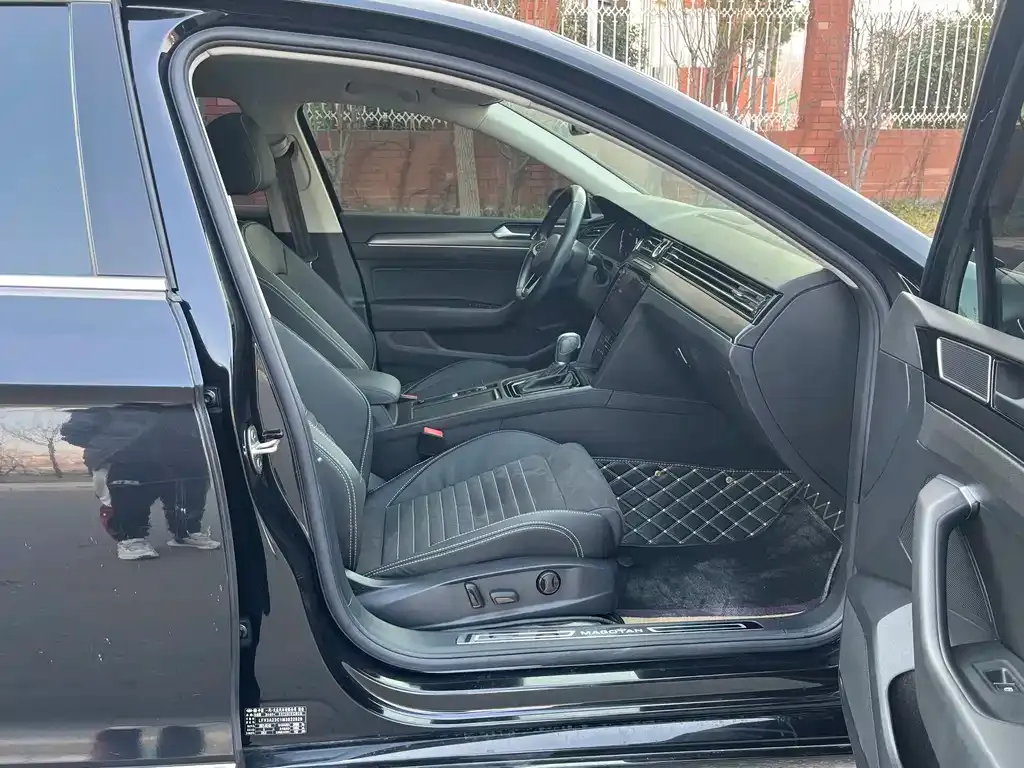 Volkswagen Magotan 2021 из CN, фото 4