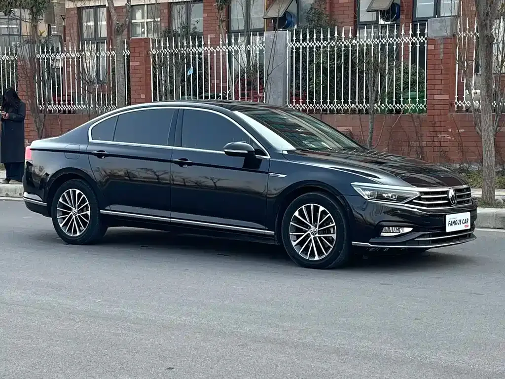 Volkswagen Magotan 2021 из CN, фото 7