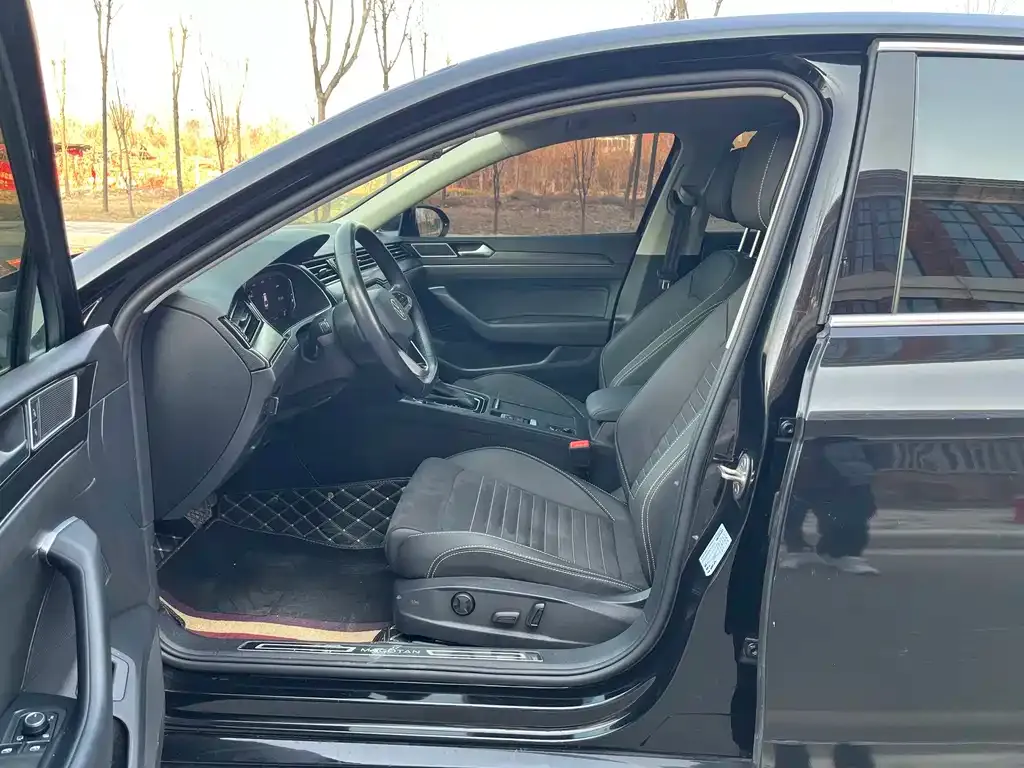Volkswagen Magotan 2021 из CN, фото 8