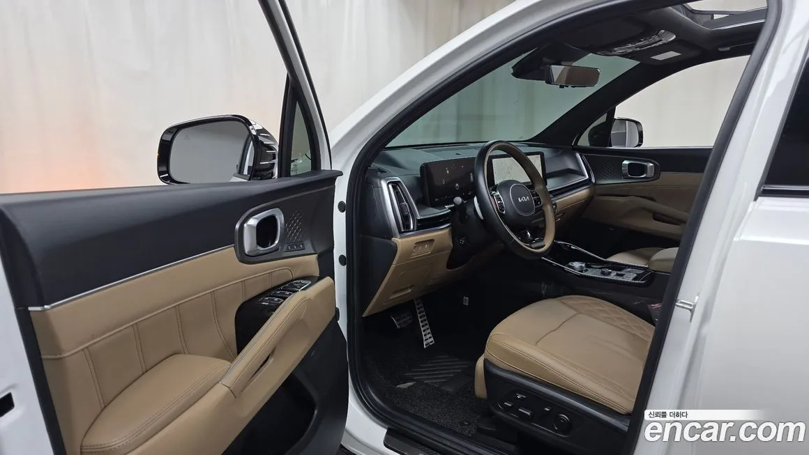 Kia Sorento — фото 7