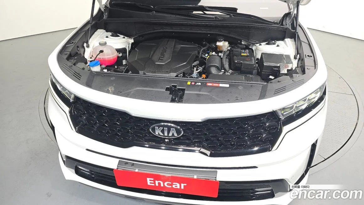 Kia Sorento — фото 10