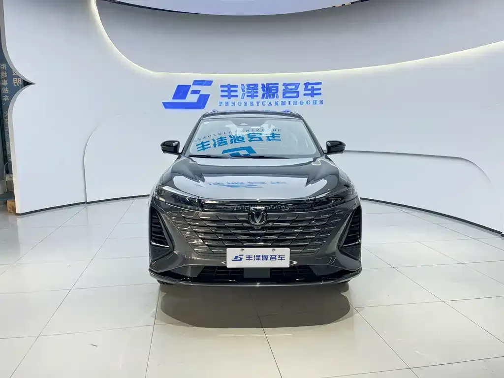 Changan CS75PLUS — фото 8