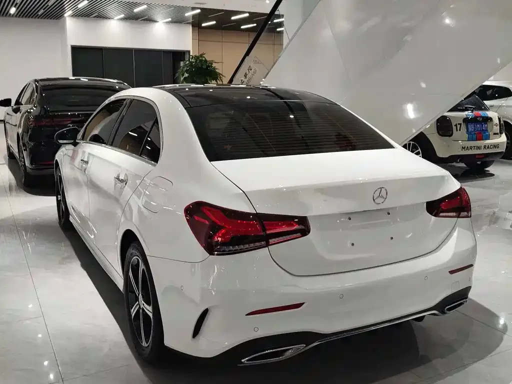Mercedes-Benz A-Class 2023 из CN, фото 4